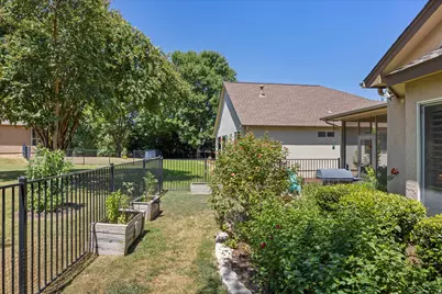 120 Nolan Drive, Georgetown, TX 78633 - Photo 32