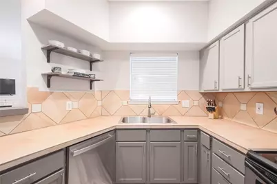 2450 Wickersham Lane #M1311, Austin, TX 78741 - Photo 2