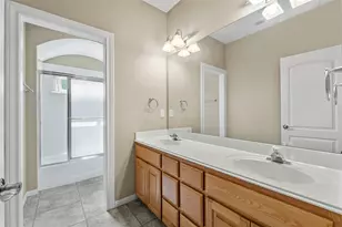 209 Overlook Ct, Georgetown, TX 78628 - Photo 28