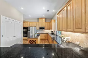 209 Overlook Ct, Georgetown, TX 78628 - Photo 16