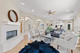 209 Overlook Ct, Georgetown, TX 78628 - Photo 8