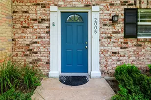 2005 Browning Dr, Austin, TX 78752 - Photo 2