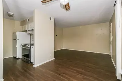 500 E Riverside Drive #135, Austin, TX 78704 - Photo 8