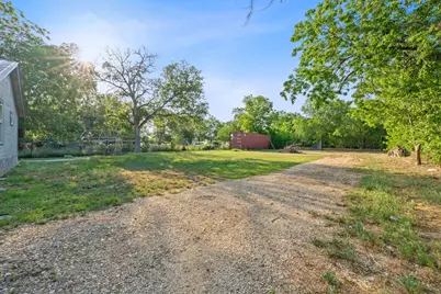 6071 Fm 713, Dale, TX 78616 - Photo 6