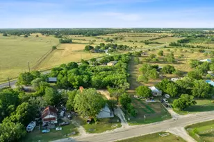 6071 FM713, Dale, TX 78616 - Photo 18