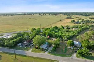 6071 FM713, Dale, TX 78616 - Photo 20
