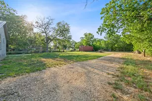 6071 FM713, Dale, TX 78616 - Photo 6