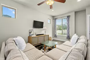 7714 Easy Wind Dr, Austin, TX 78757 - Photo 6