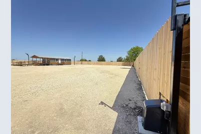 11808 US Hwy 183 Highway, Buda, TX 78610 - Photo 4