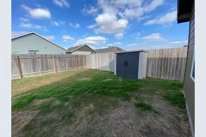 13704 Knights Branch Drive, Elgin, TX 78621 - Photo 20