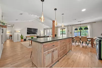 9706 Woodshire Drive, Austin, TX 78748 - Photo 16