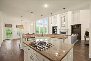 121 Burgess Ln, Austin, TX 78738 - Photo 10