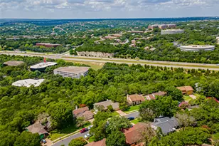 8810 Mountain Path Cir, Austin, TX 78759 - Photo 30
