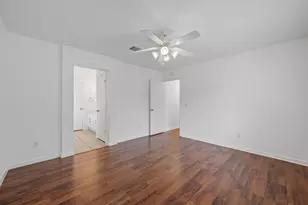 8112 Nairn Dr, Austin, TX 78749 - Photo 16