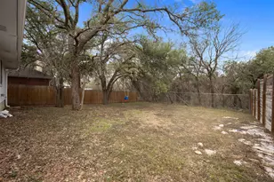 8112 Nairn Dr, Austin, TX 78749 - Photo 20