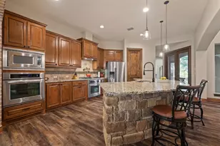 1612 High Lonesome, Leander, TX 78641 - Photo 10