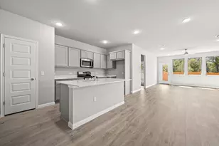 174 Hornet St, Elgin, TX 78621 - Photo 4