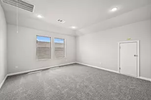 174 Hornet St, Elgin, TX 78621 - Photo 18