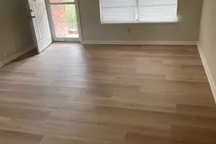 102 W Covington Dr, Austin, TX 78753 - Photo 2