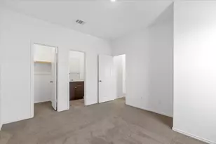 14320 Tordillo Dr, Elgin, TX 78621 - Photo 12