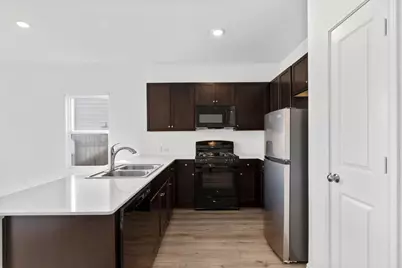 14320 Tordillo Drive, Elgin, TX 78621 - Photo 6