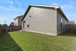 14320 Tordillo Dr, Elgin, TX 78621 - Photo 18