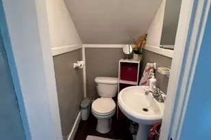 215 W 7th St, Taylor, TX 76574 - Photo 12