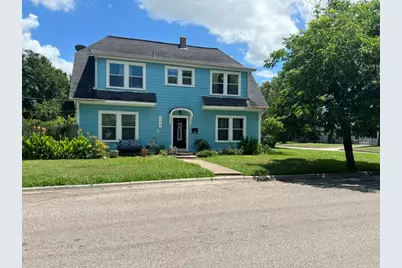 215 W 7th Street, Taylor, TX 76574 - Photo 2
