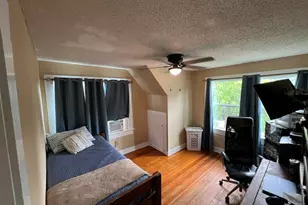 215 W 7th St, Taylor, TX 76574 - Photo 20