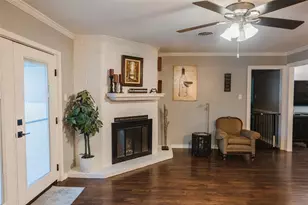 1200 Garden Ln, Bryan, TX 77802 - Photo 6