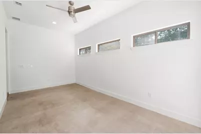2501 E 9th Street, Austin, TX 78702 - Photo 22