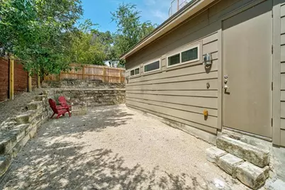 2501 E 9th Street, Austin, TX 78702 - Photo 30