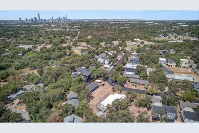 1117 Mansell Avenue, Austin, TX 78721 - Photo 10