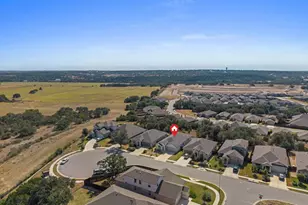 4512 Wilder Farm Ln, Georgetown, TX 78628 - Photo 34
