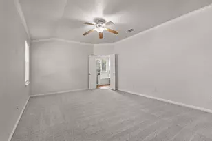 7733 Little Deer Trail, Georgetown, TX 78628 - Photo 18