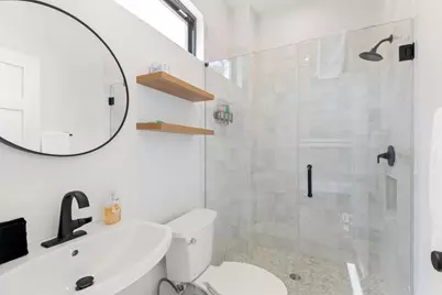 219 S Bluff Street, Dripping Springs, TX 78620 - Photo 32