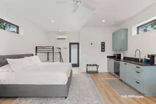 219 S Bluff St, Dripping Springs, TX 78620 - Photo 28