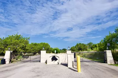 637 Wesley Ridge Drive, Spicewood, TX 78669 - Photo 22