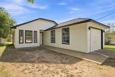 123 Hawea Lane, Bastrop, TX 78602 - Photo 2