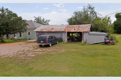 711 E Clark Street, Bartlett, TX 76511 - Photo 18