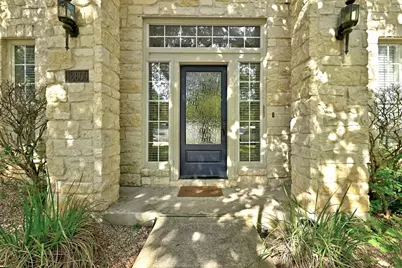 12609 Chittim Circle, Austin, TX 78732 - Photo 4