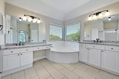 12609 Chittim Circle, Austin, TX 78732 - Photo 22