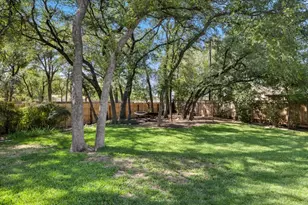 102 Bonwood Dr, Round Rock, TX 78681 - Photo 38