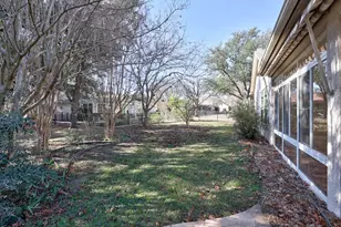 104 Lariat Dr, Georgetown, TX 78633 - Photo 30