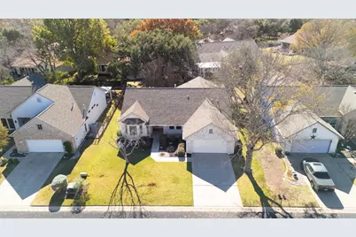 104 Lariat Drive, Georgetown, TX 78633 - Photo 2