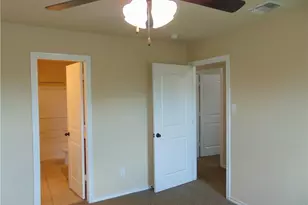 185 Creekside Villa Dr, Kyle, TX 78640 - Photo 6