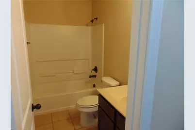 185 Creekside Villa Drive, Kyle, TX 78640 - Photo 8