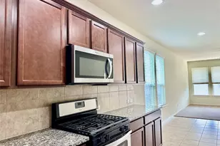 158 Fern Dr, Buda, TX 78610 - Photo 8
