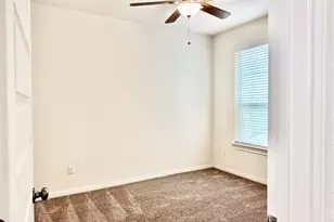 158 Fern Dr, Buda, TX 78610 - Photo 14