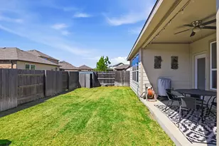 158 Fern Dr, Buda, TX 78610 - Photo 18